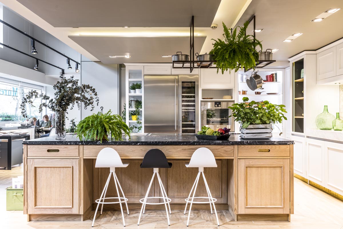 Cómo decorar tu cocina con plantas - Murelli Cucine