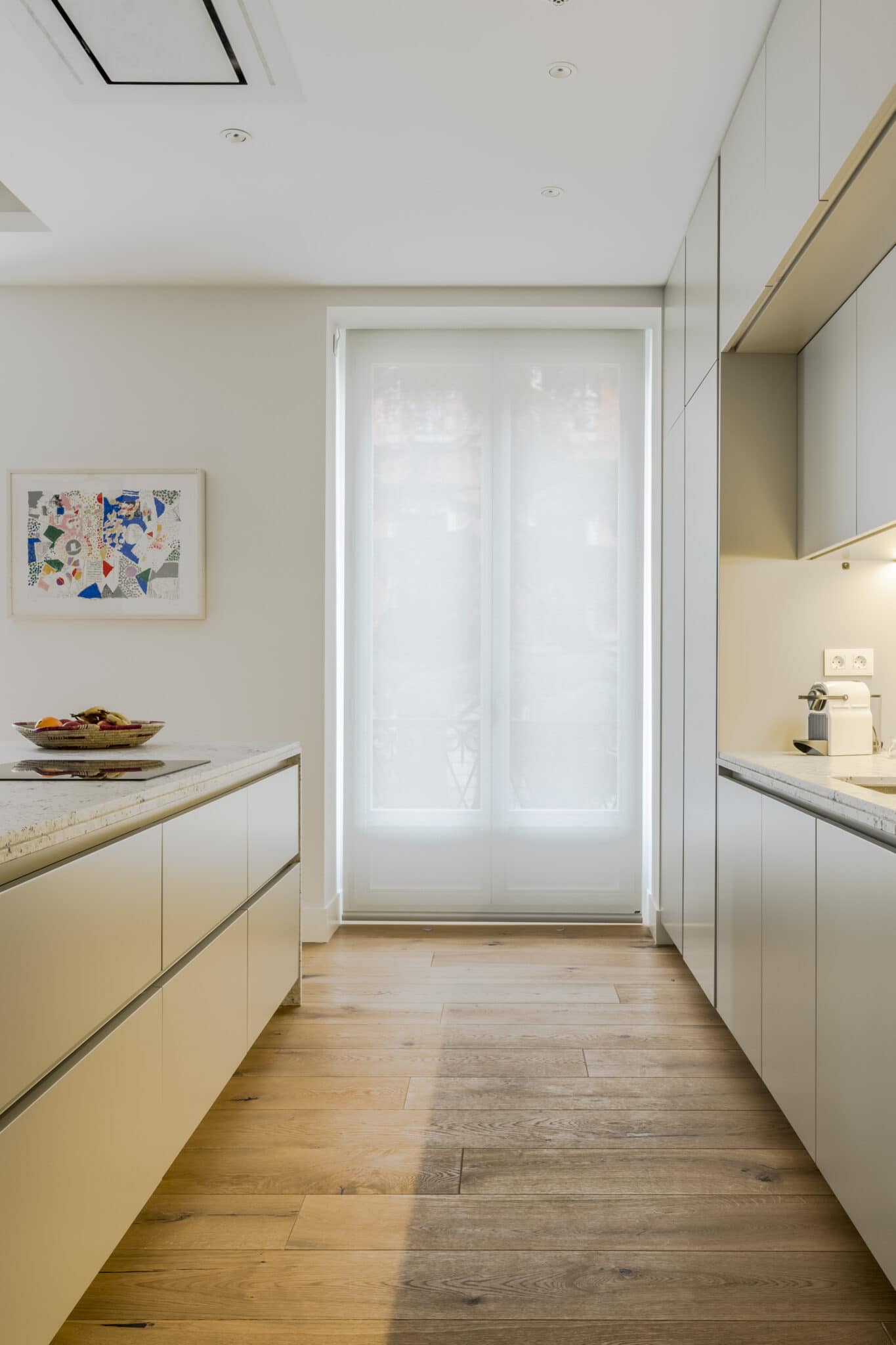 Artículos de cortinas y accesorios de ventanas blancas de cocina